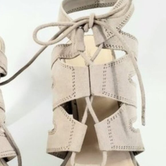 Simply Vera Vera  Wang Women's 9M Tan Open Toe & Back Lace up 3.5" Heel Sandals - Picture 7 of 12
